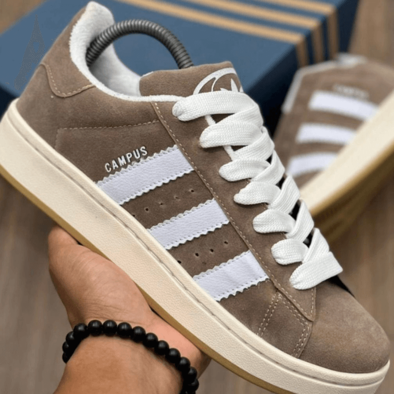 Tênis Adidas Campus – Marrom com Branco - Novo